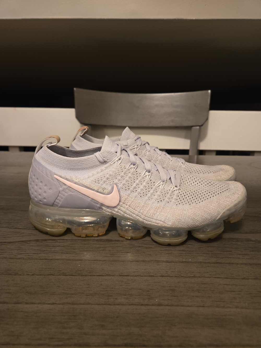 Nike Air Vapormax Flyknit 2 Women's Size 11 Running Shoes Platinum Pink Floral